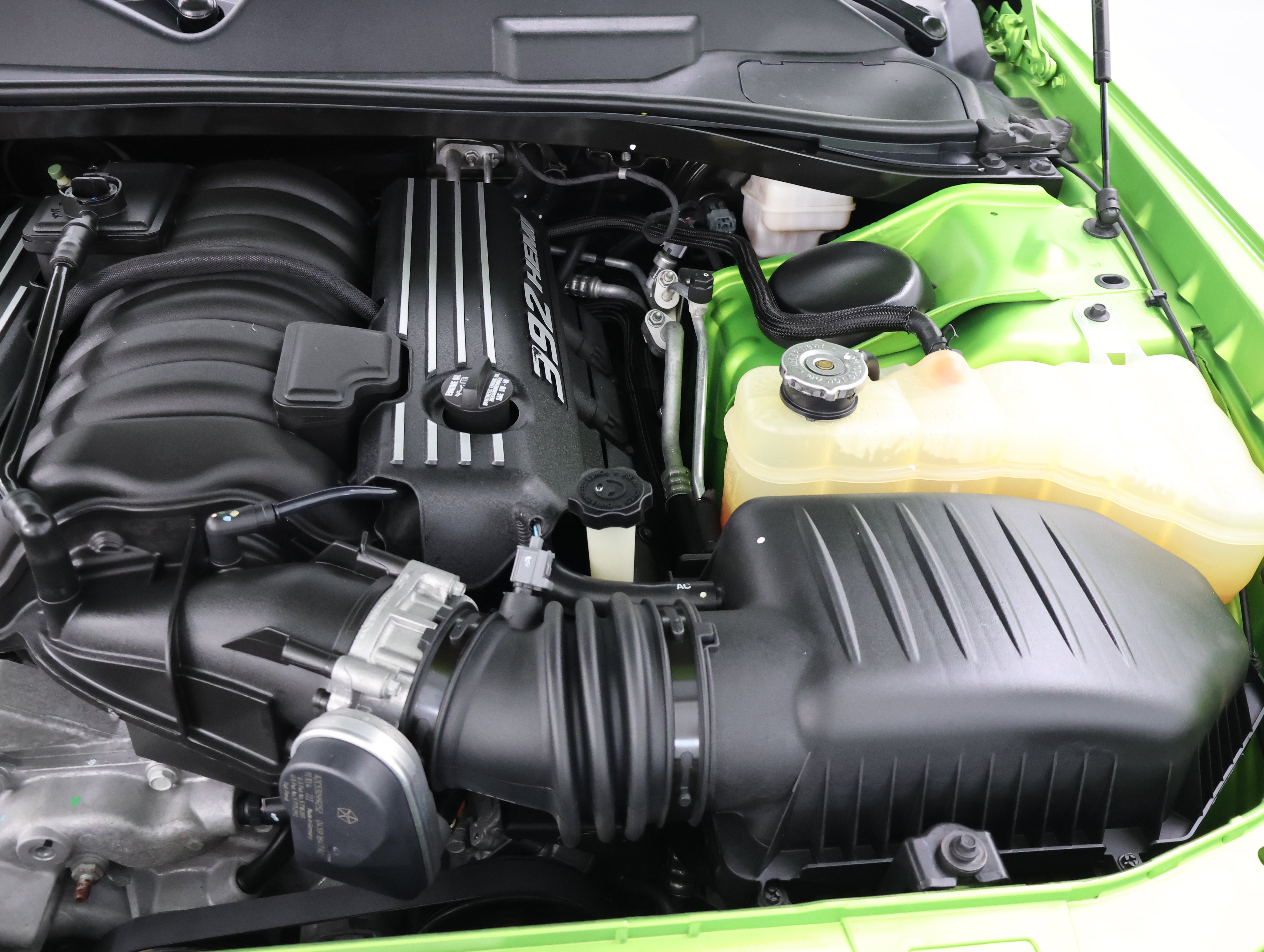 Used 2011 Dodge Challenger SRT8 w/ Green w/Envy Group RWD image 16