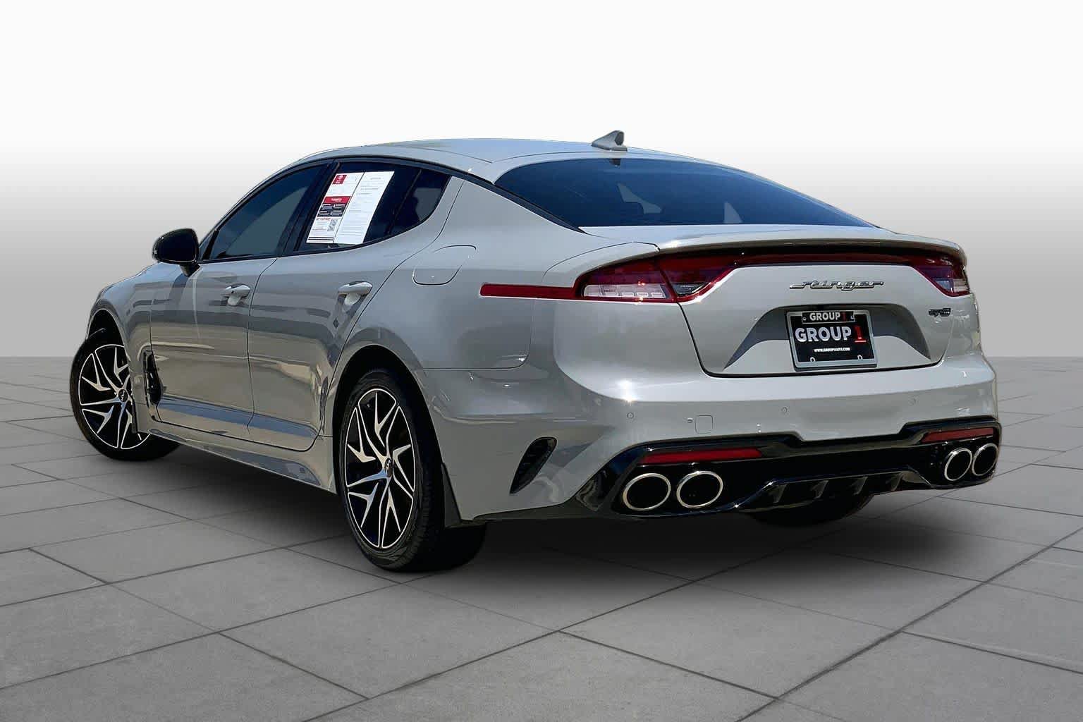 Used 2022 Kia Stinger GT-Line RWD image 12
