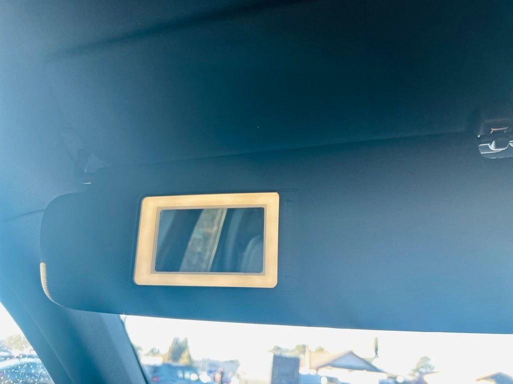 Used 2016 Porsche Cayenne S image 27