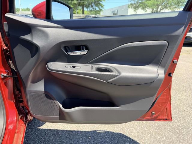New 2025 Nissan Versa SV w/ Trunk Package FWD image 8