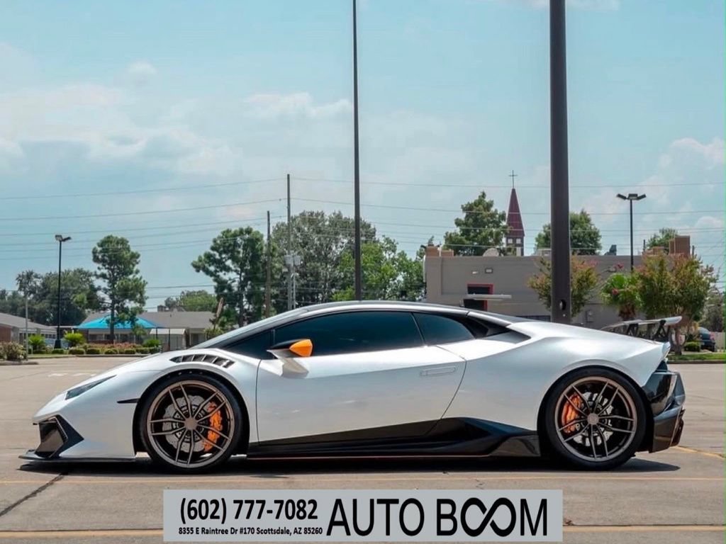Used 2017 Lamborghini Huracan LP 580-2