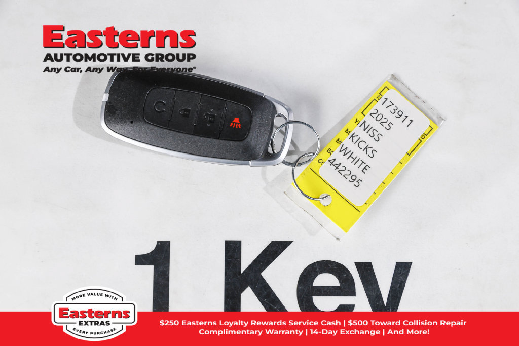 Used 2025 Nissan Kicks SV w/ SV Premium Package AWD/4WD image 27