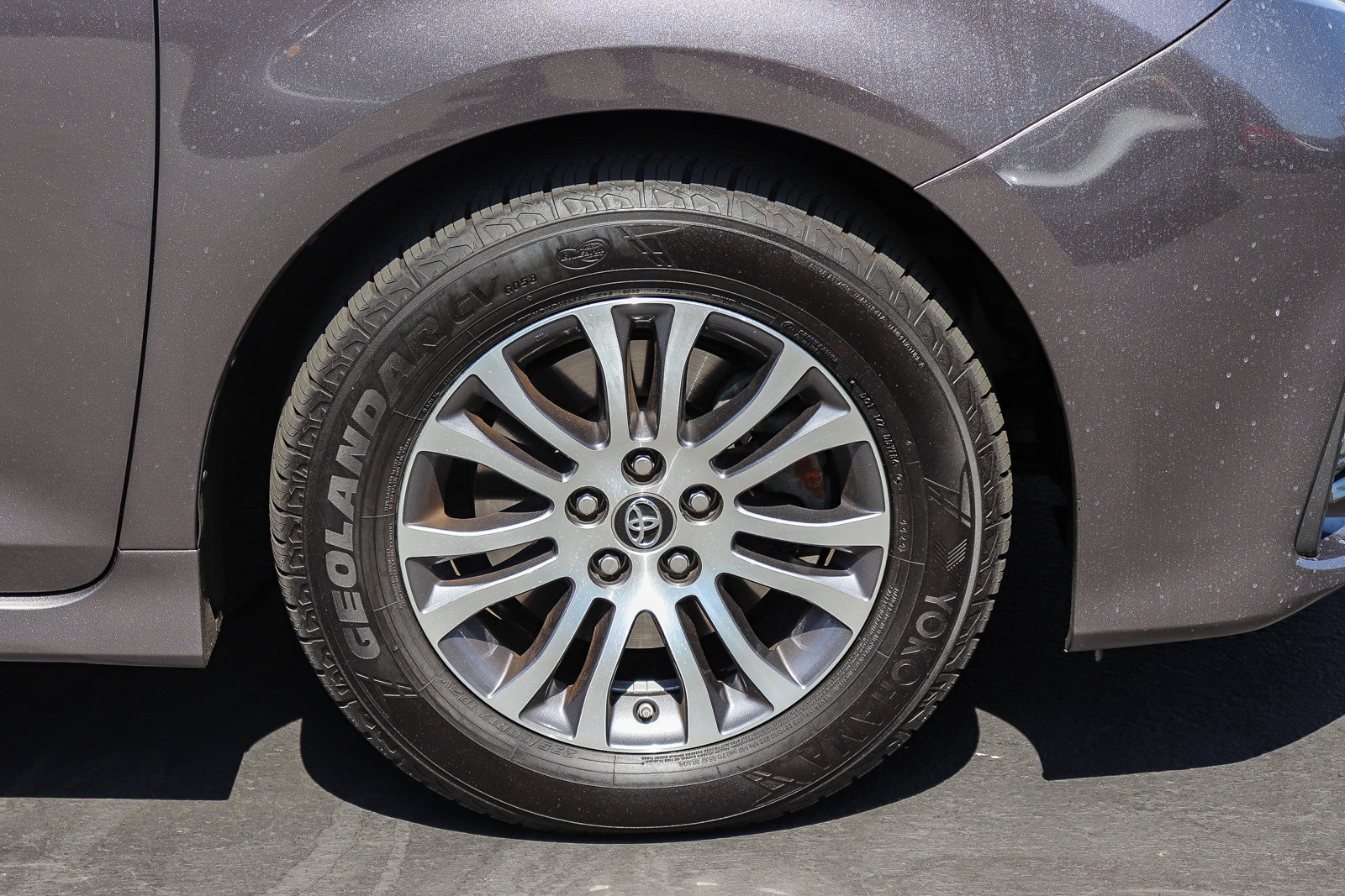 Certified 2019 Toyota Sienna XLE w/ XLE Navigation Package FWD image 11