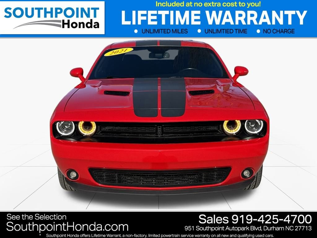 Used 2021 Dodge Challenger SXT w/ Blacktop Package image 2