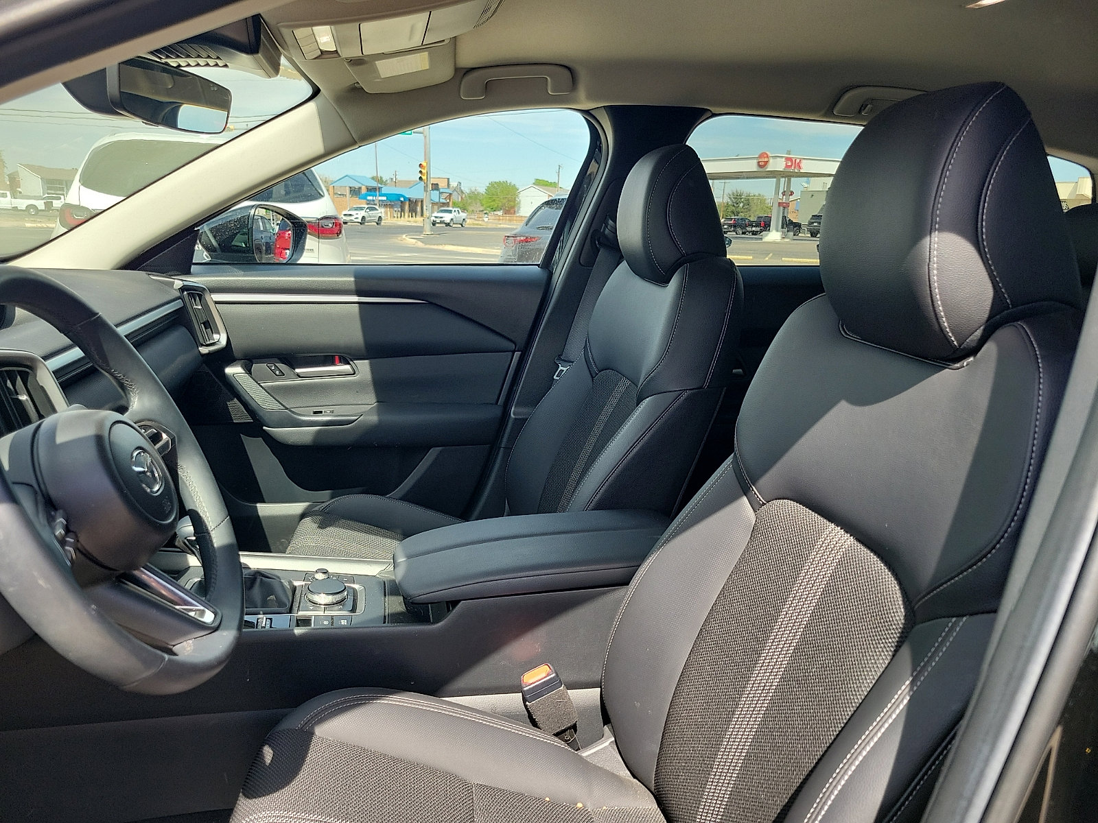 Used 2025 MAZDA CX-50 AWD 2.5 S w/ Weather Package image 15