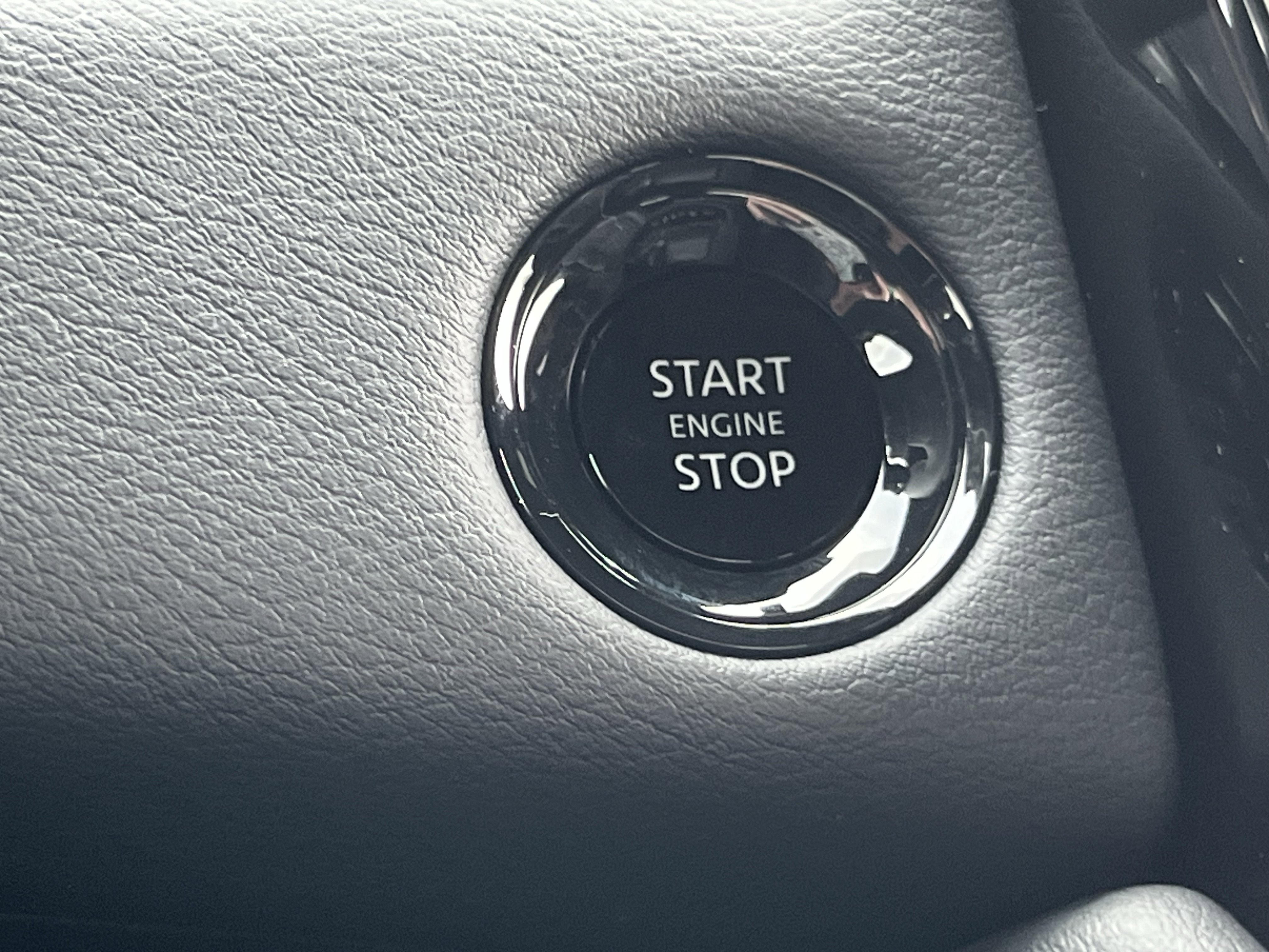 New 2026 Nissan Armada PRO-4X AWD/4WD image 38