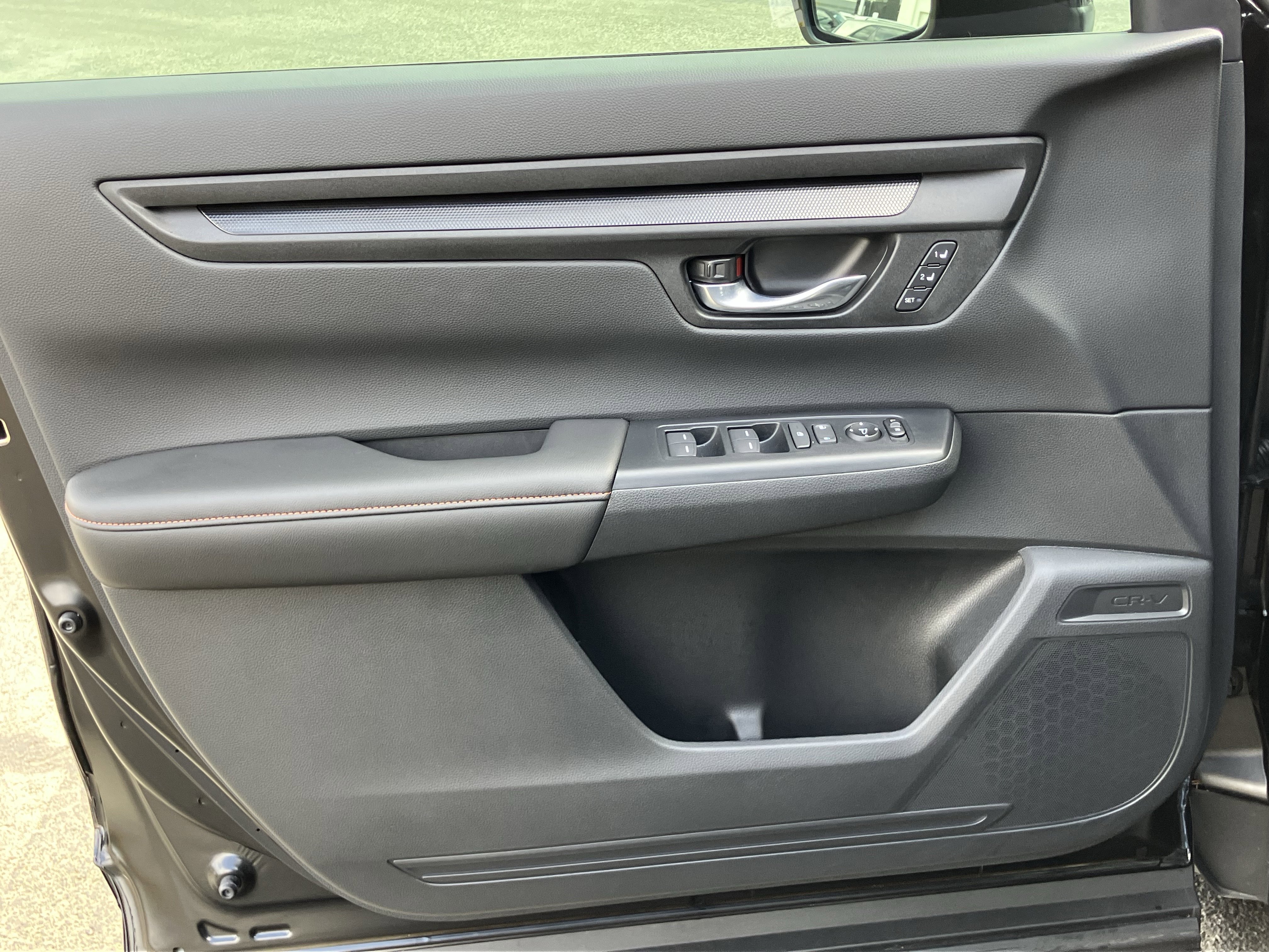 Used 2026 Honda CR-V Sport-L image 14