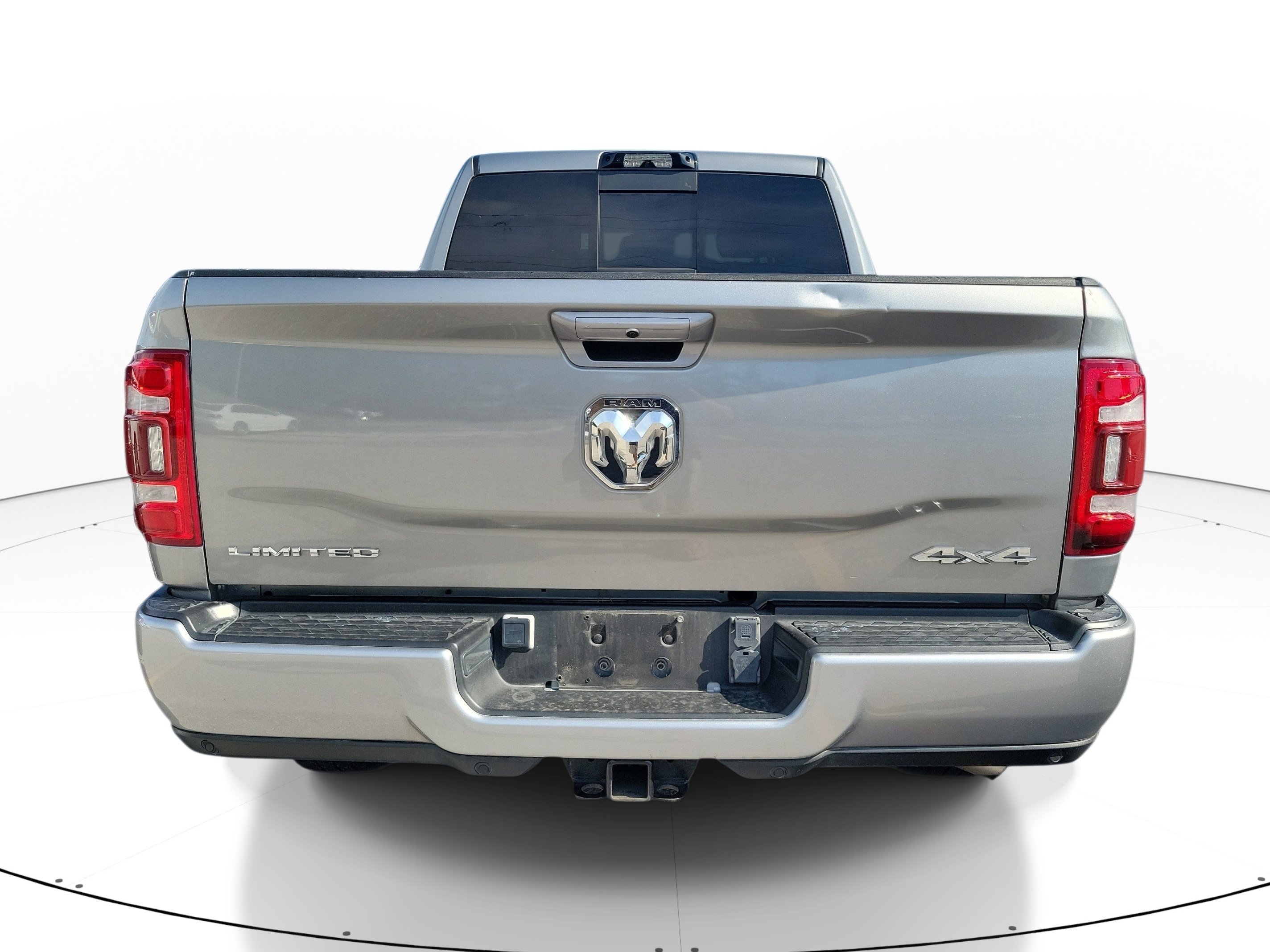 Used 2023 RAM 3500 Limited AWD/4WD image 4