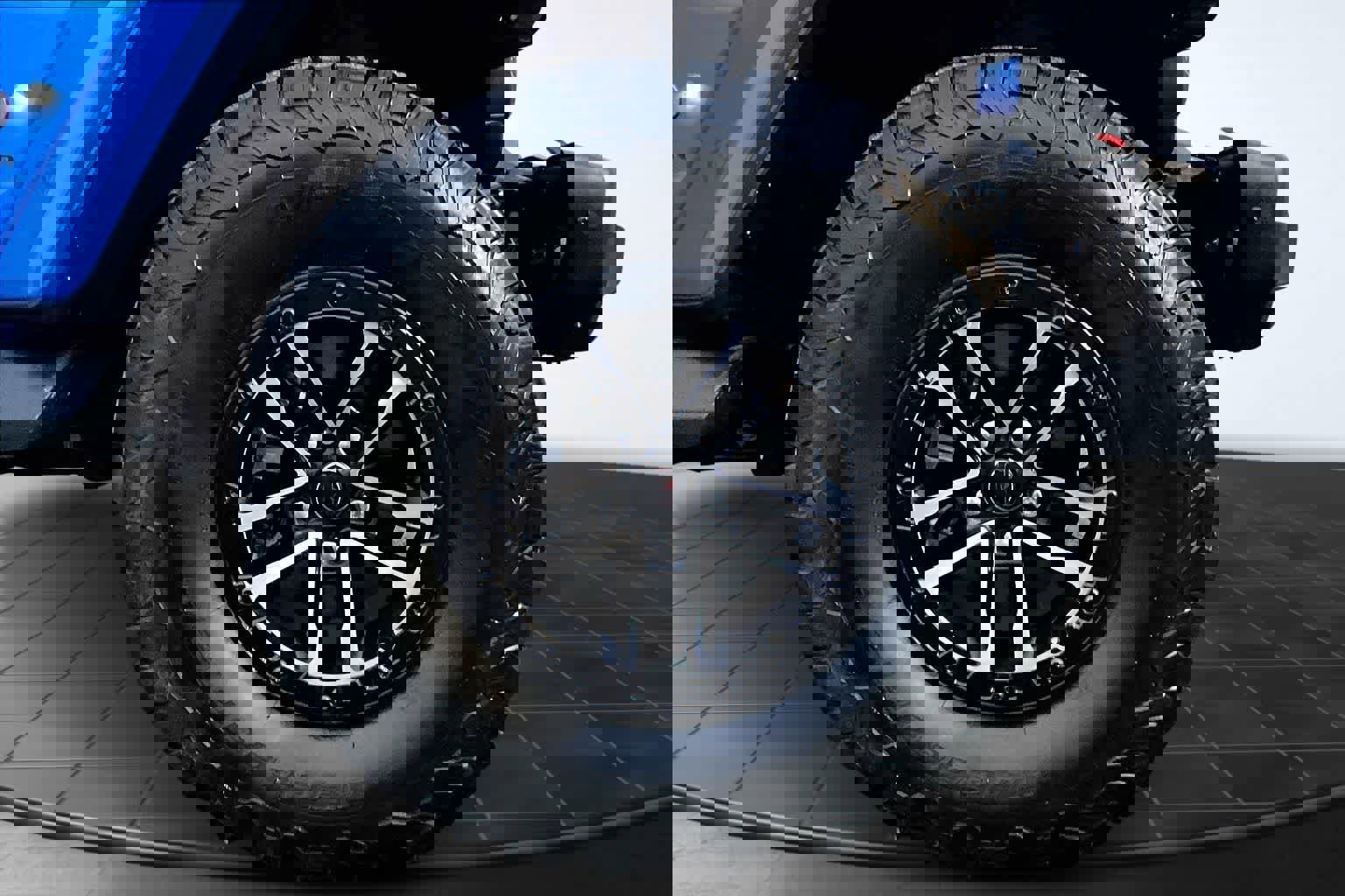 Used 2025 Jeep Wrangler Unlimited Rubicon image 34