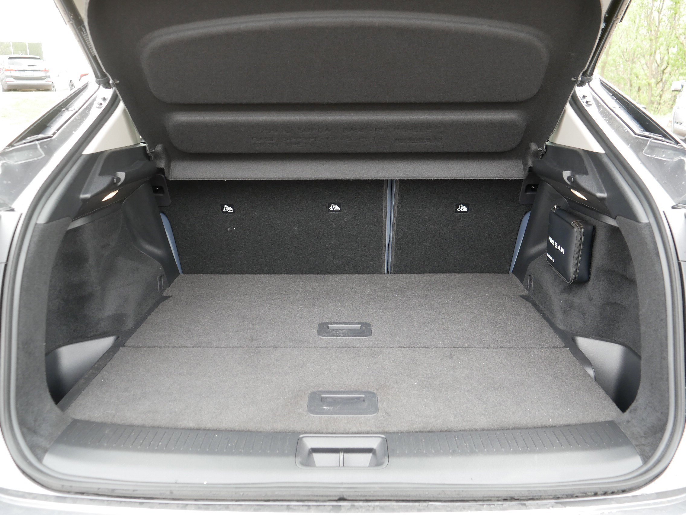 Certified 2023 Nissan Ariya AWD/4WD image 18