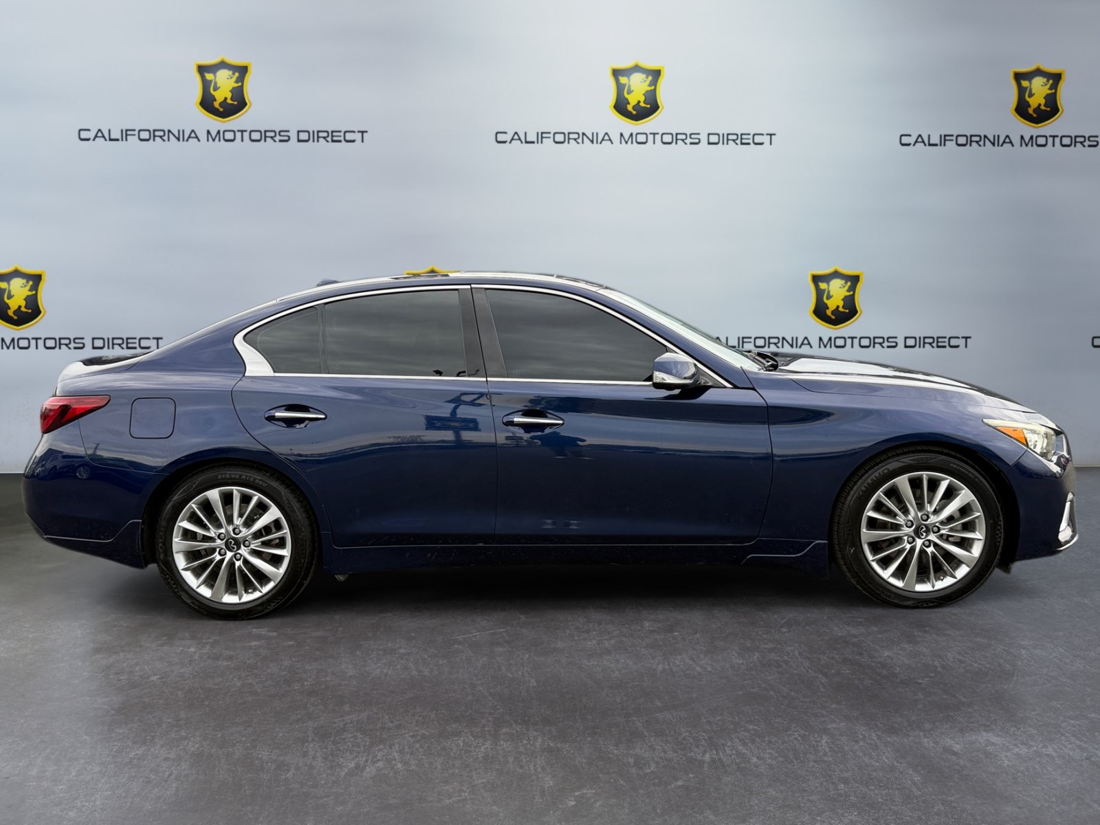 Used 2021 INFINITI Q50 Luxe w/ Cargo Package RWD image 6