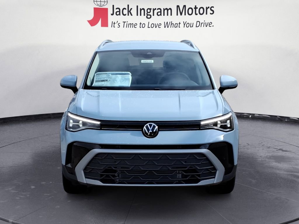 Used 2025 Volkswagen Taos SE image 8