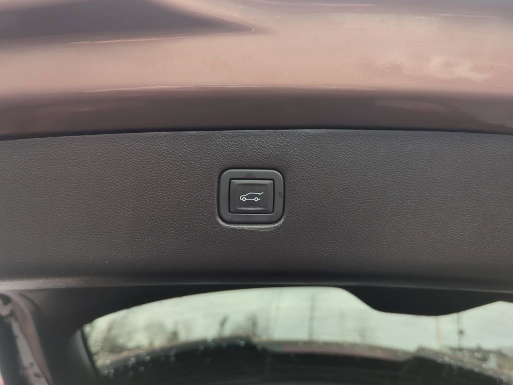 Certified 2024 Chevrolet Blazer LT w/ Convenience Package image 18