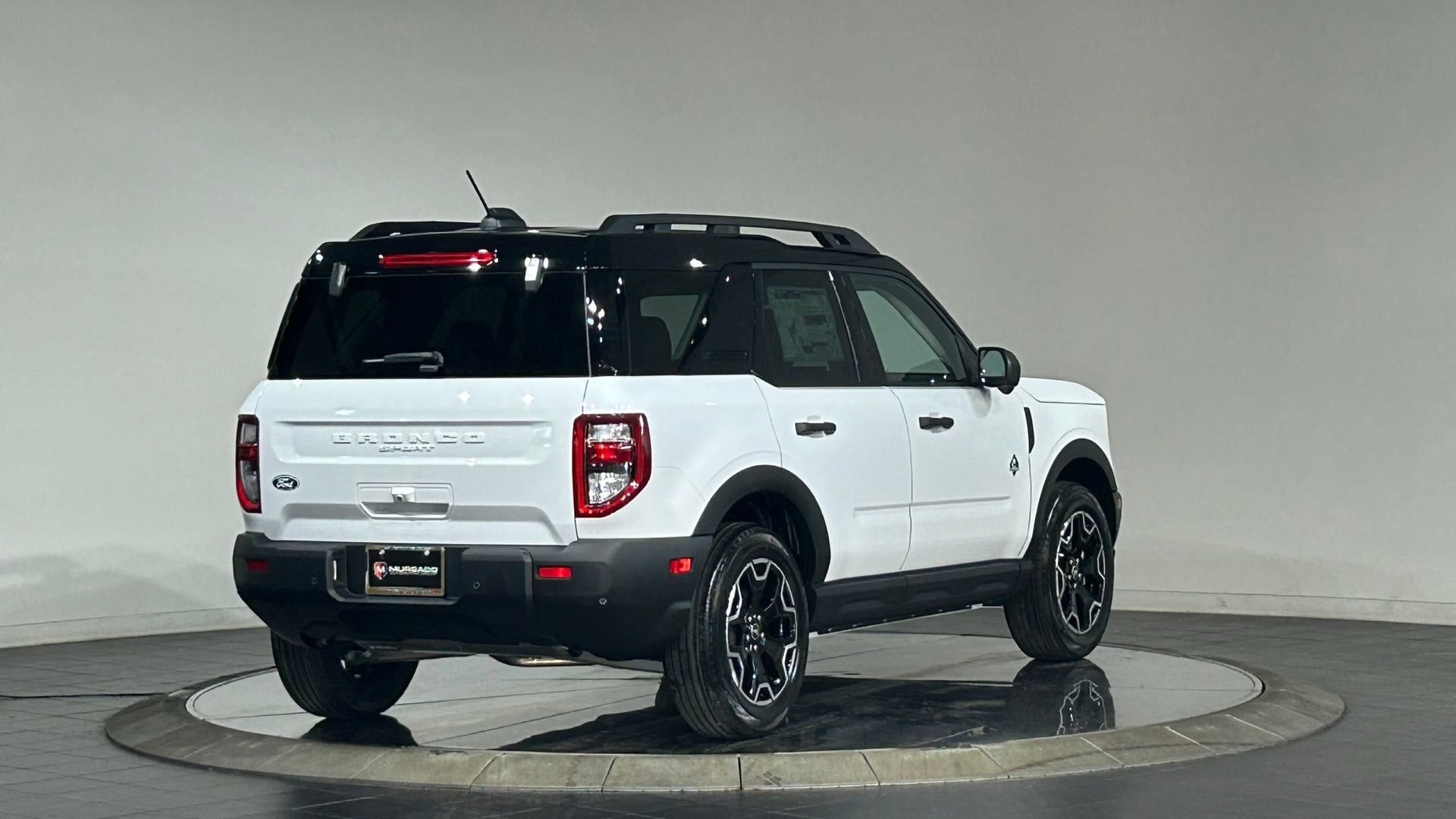 New 2026 Ford Bronco Sport Outer Banks w/ Outer Banks Tech Package+ AWD/4WD image 10