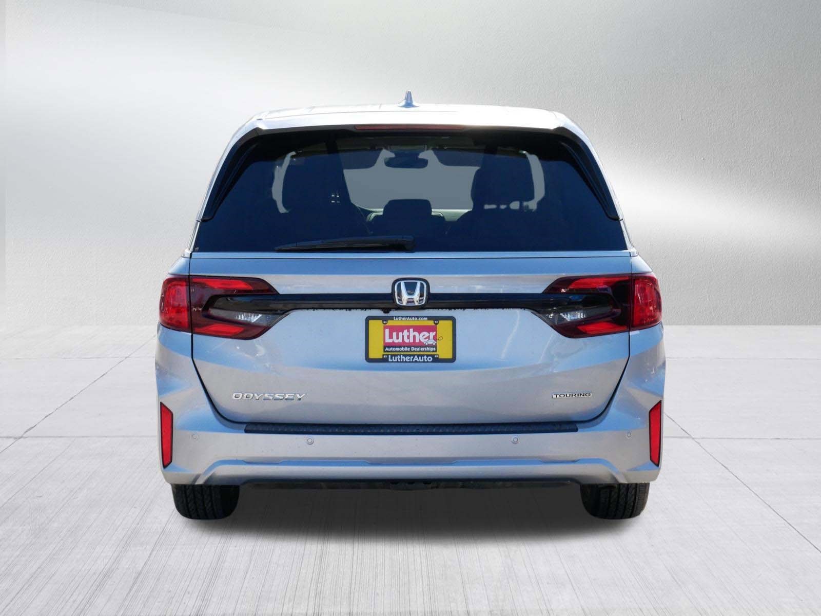 Certified 2026 Honda Odyssey Touring image 6