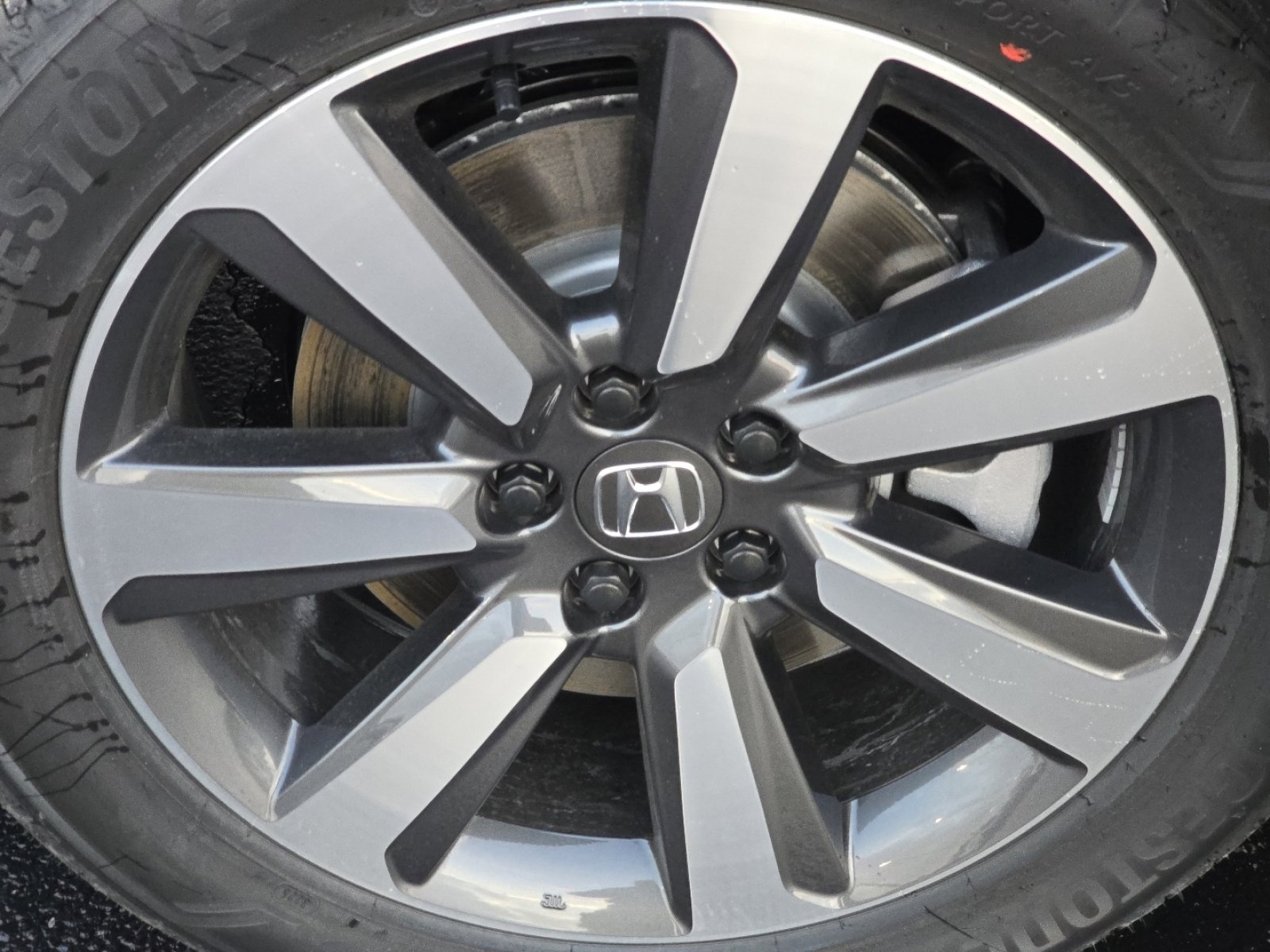 New 2025 Honda Pilot Touring image 19