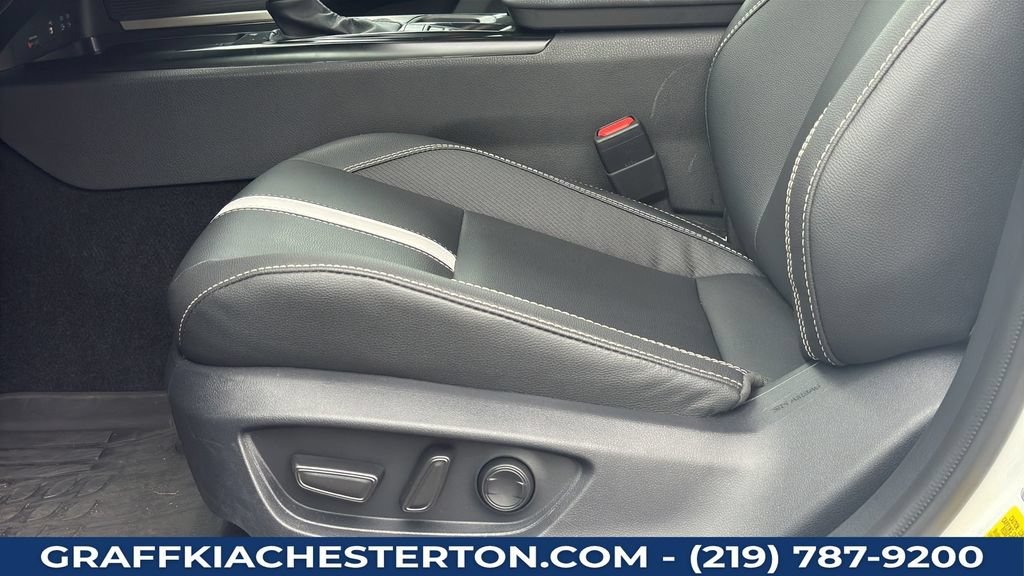 Used 2026 Toyota Camry SE w/ Convenience Package AWD/4WD image 25