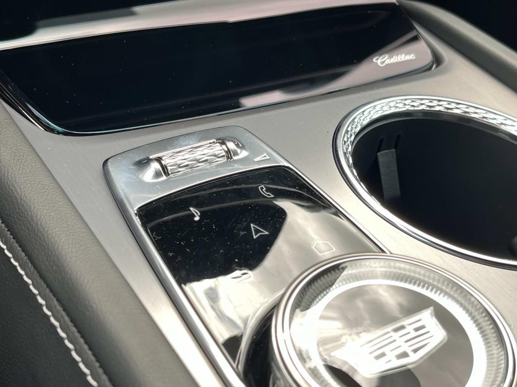 New 2026 Cadillac Vistiq Sport image 33