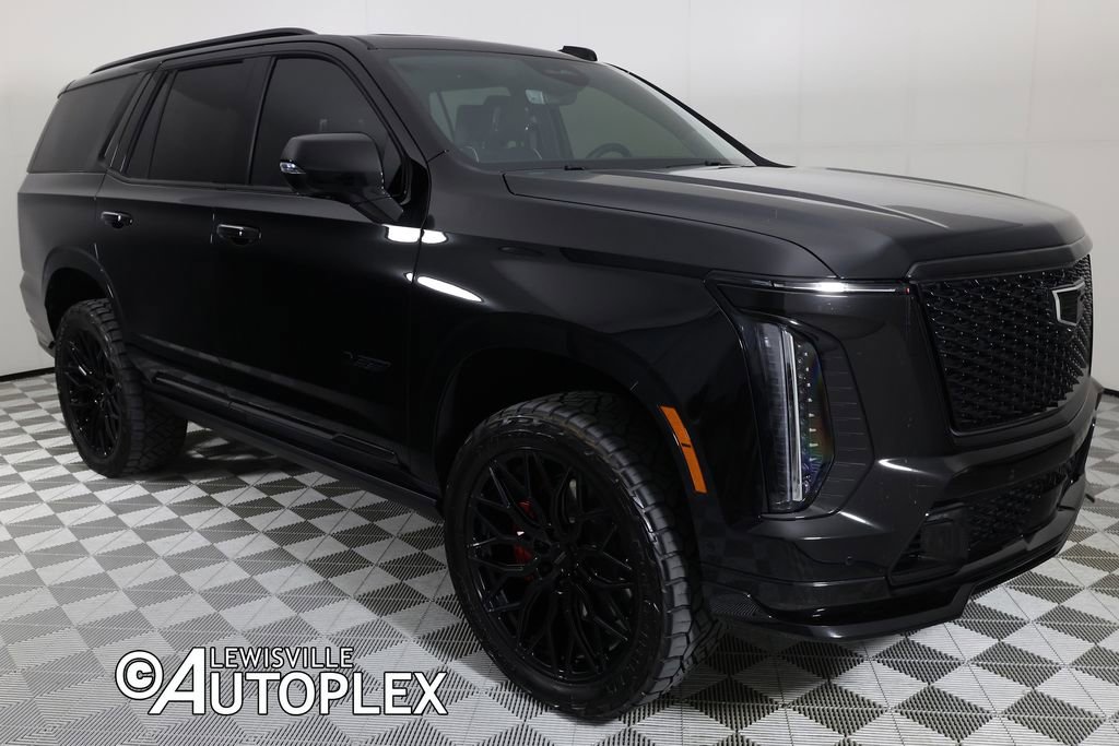 Used 2025 Cadillac Escalade V image 3