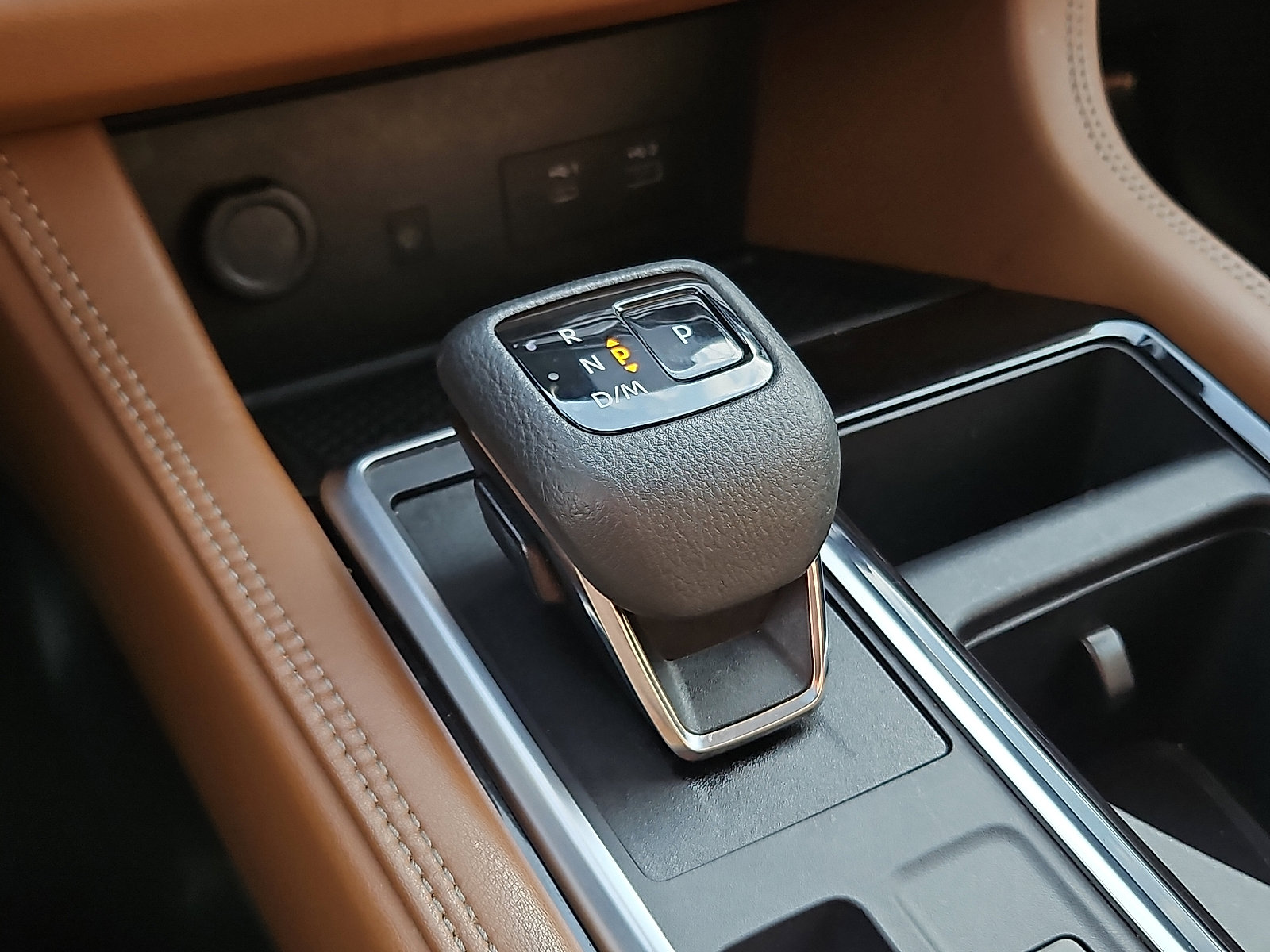 Certified 2022 Nissan Pathfinder Platinum w/ Cargo Package image 15