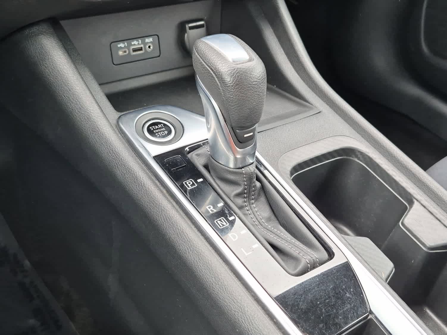Used 2020 Nissan Sentra SV FWD image 12