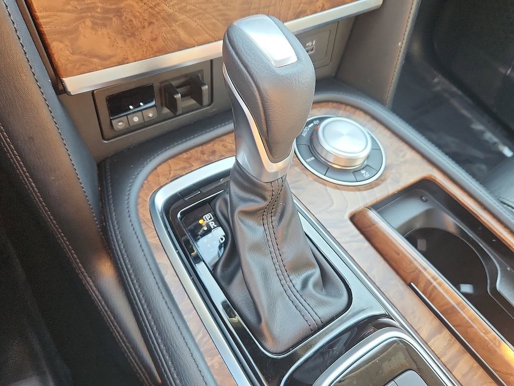 Certified 2024 Nissan Armada SL image 17