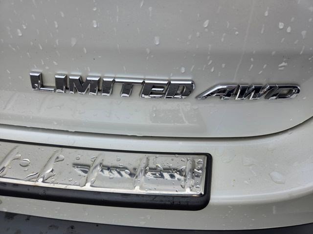 Used 2016 Toyota Highlander Limited Platinum image 23