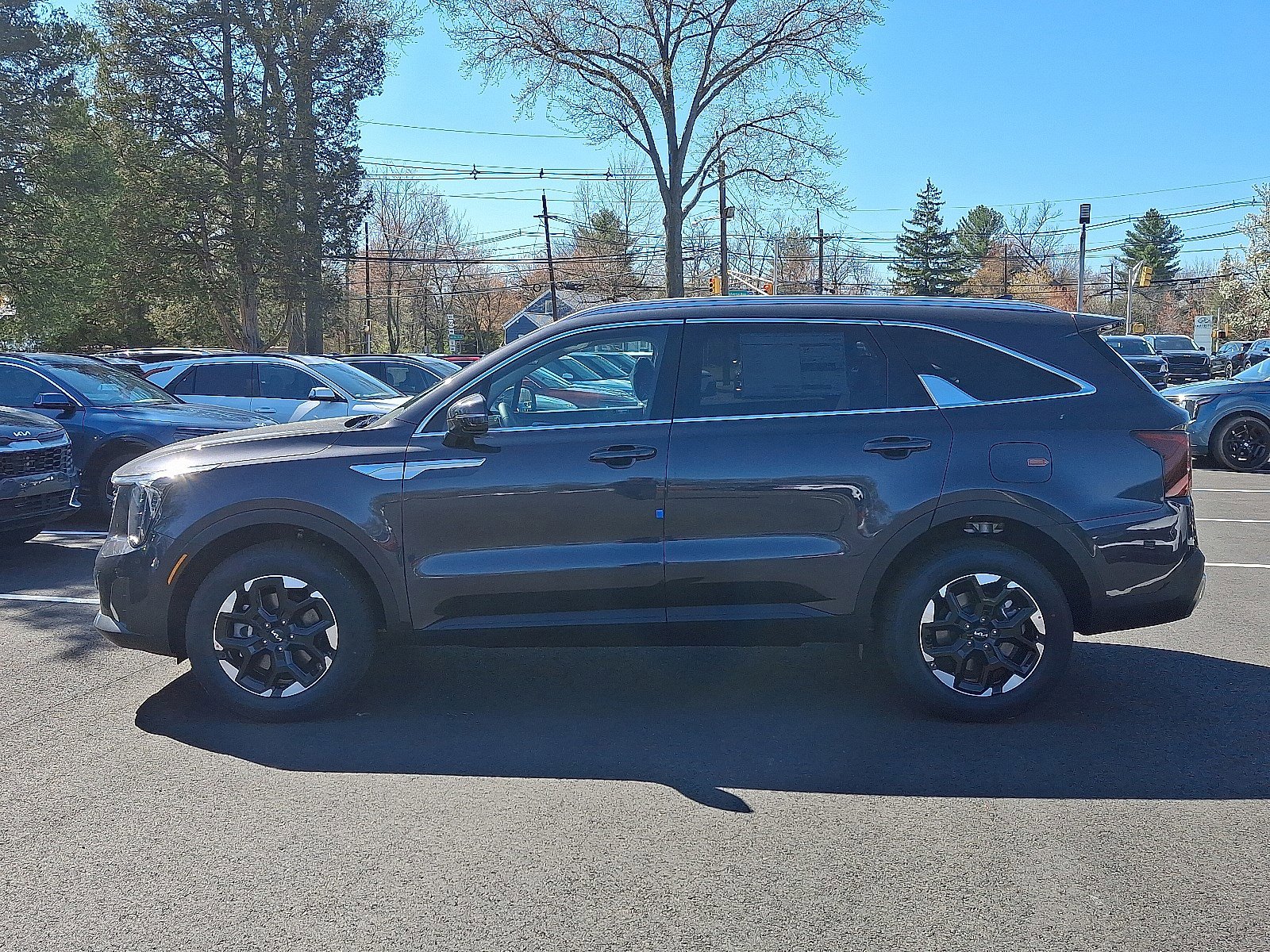 New 2026 Kia Sorento S image 4