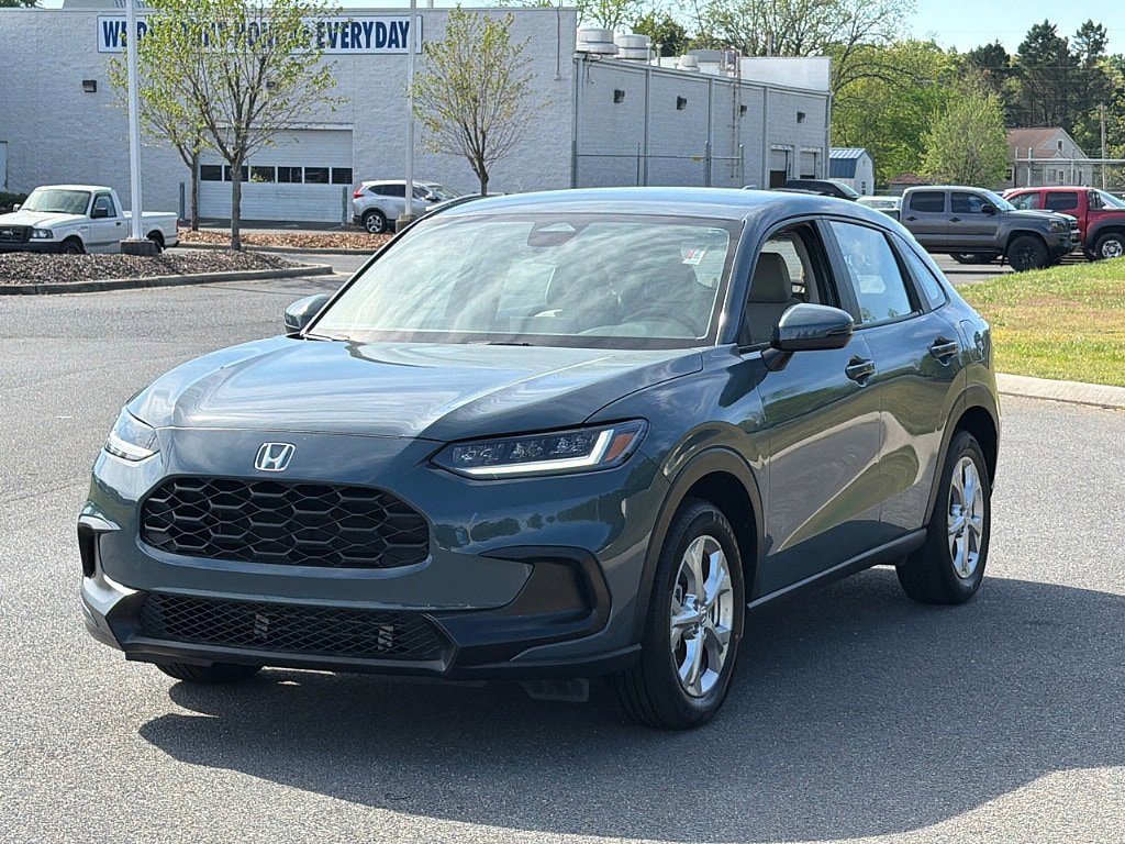 Used 2024 Honda HR-V LX image 5