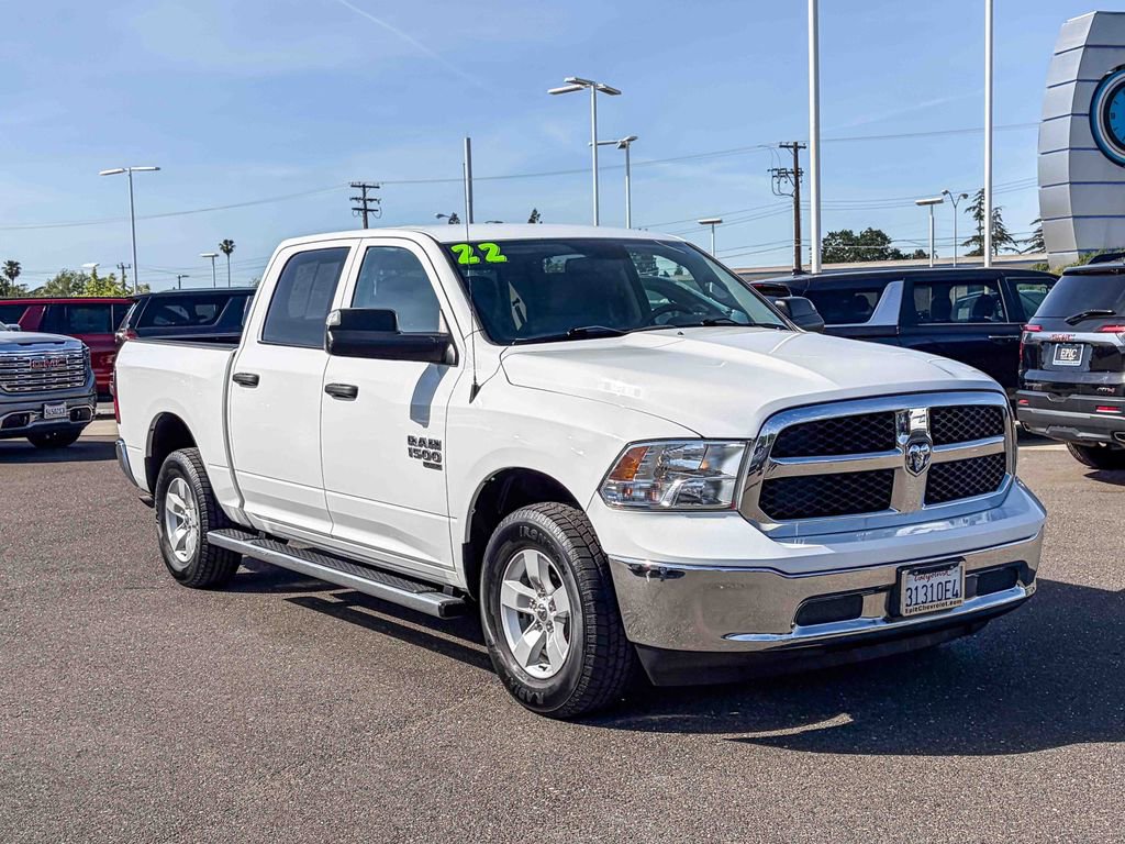 Used 2022 RAM 1500 Classic SLT w/ Electronics Group AWD/4WD image 5
