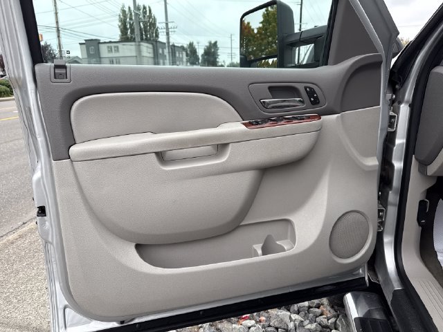 Used 2012 Chevrolet Silverado 3500 LTZ w/ LTZ Plus Package AWD/4WD image 15
