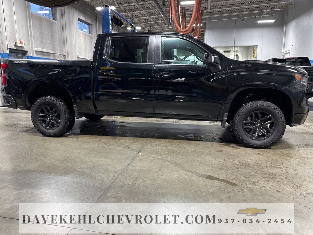 Used 2025 Chevrolet Silverado 1500 LT Trail Boss w/ LT Trail Boss Premium Package image 7