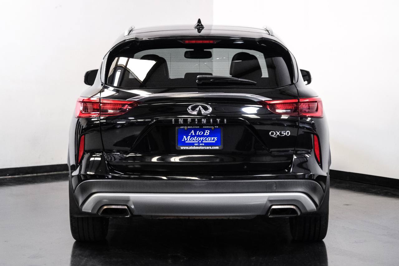 Used 2019 INFINITI QX50 Luxe w/ Navigation Package FWD image 9