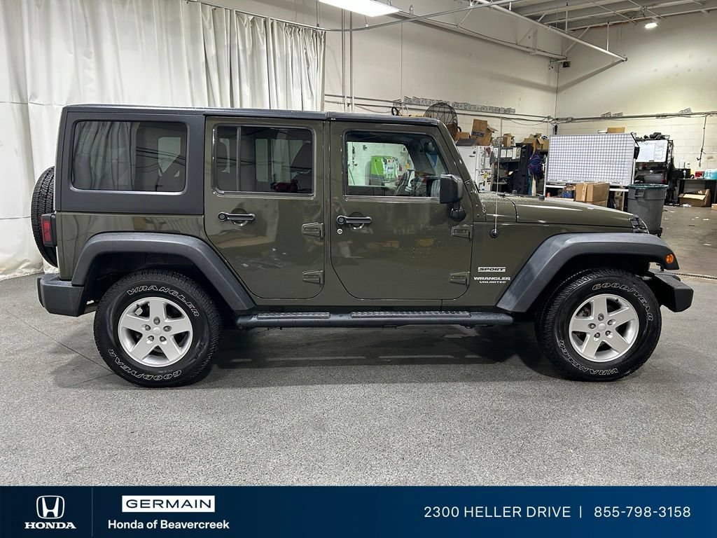 Used 2016 Jeep Wrangler Unlimited Sport w/ Quick Order Package 24S AWD/4WD image 9