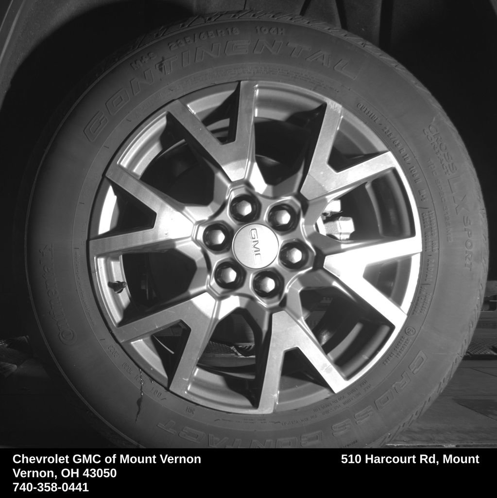 Used 2023 GMC Acadia SLE w/ Driver Convenience Package FWD image 28
