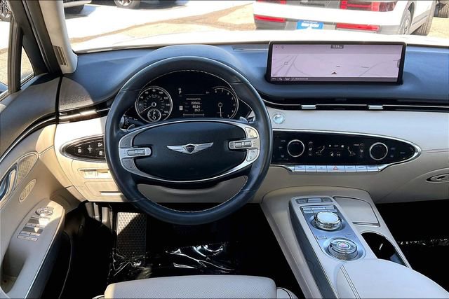 Used 2022 Genesis GV70 2.5T w/ Advanced Package image 5