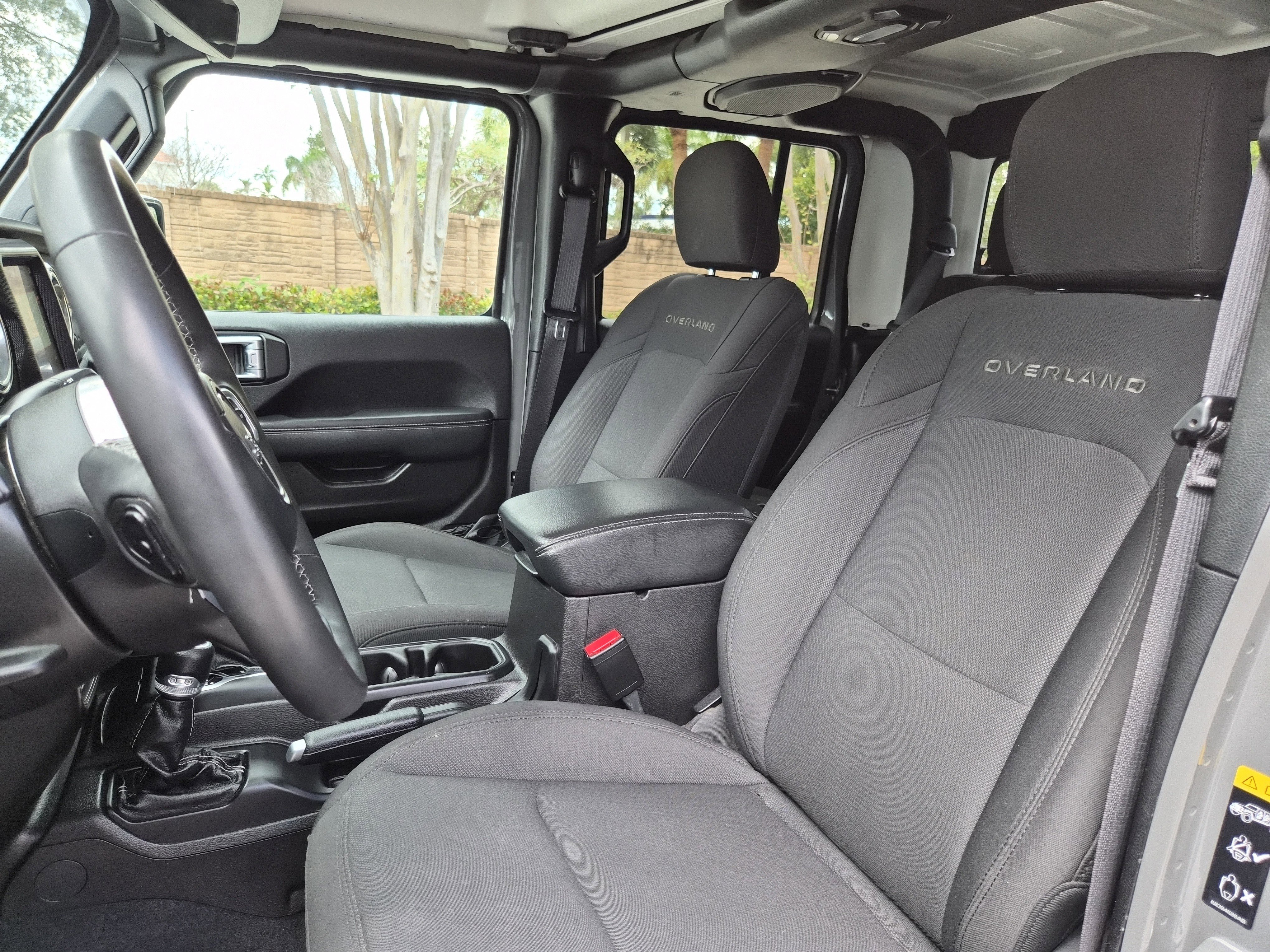 Used 2023 Jeep Gladiator Overland AWD/4WD image 20