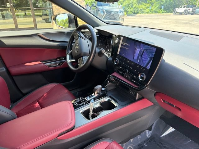 Used 2024 Lexus NX 350h AWD w/ Vision Package image 29