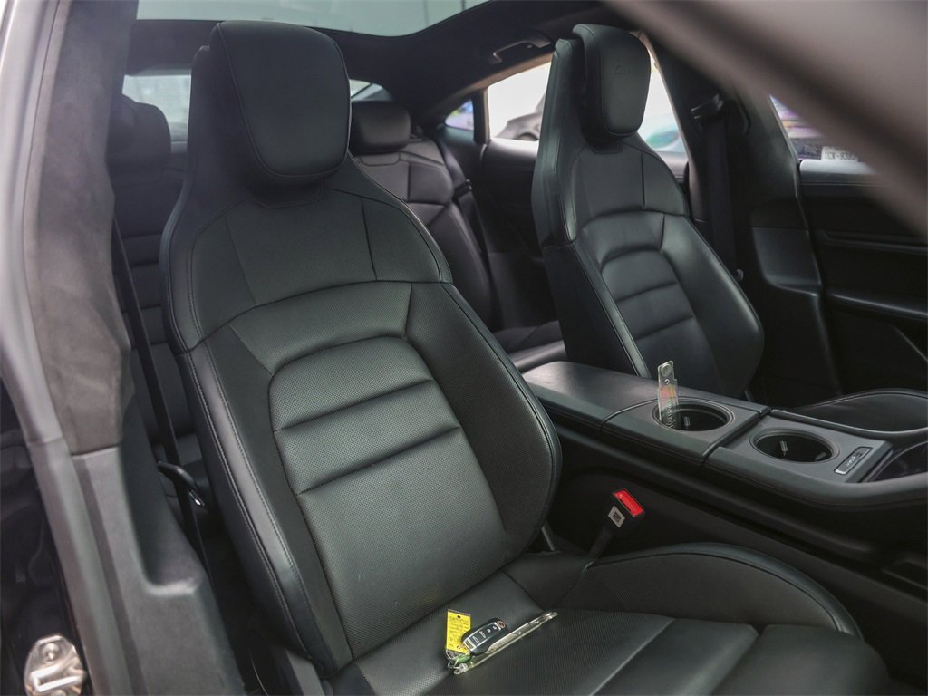 Certified 2020 Porsche Taycan Turbo image 35