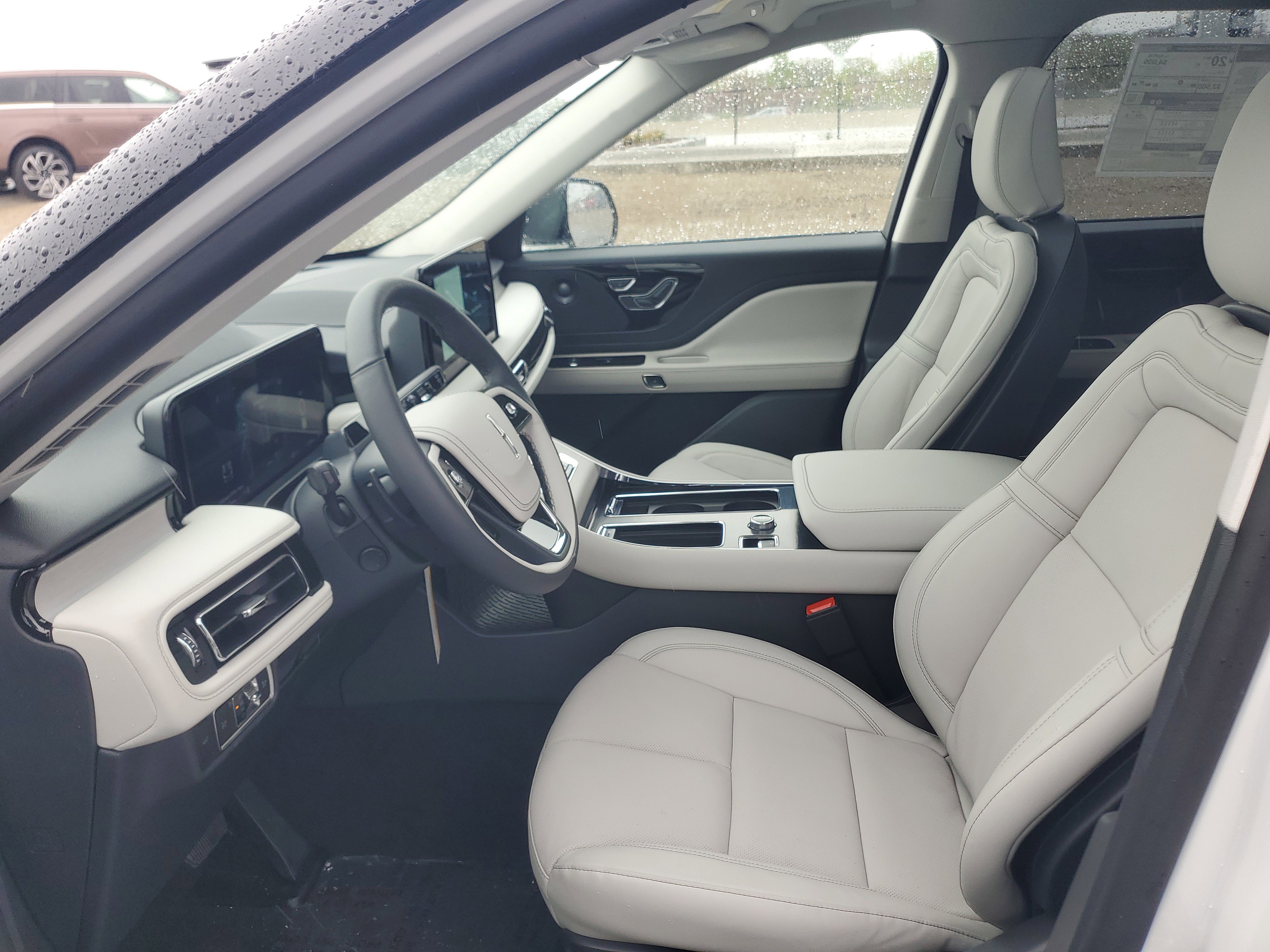 New 2026 Lincoln Aviator Reserve AWD/4WD image 11