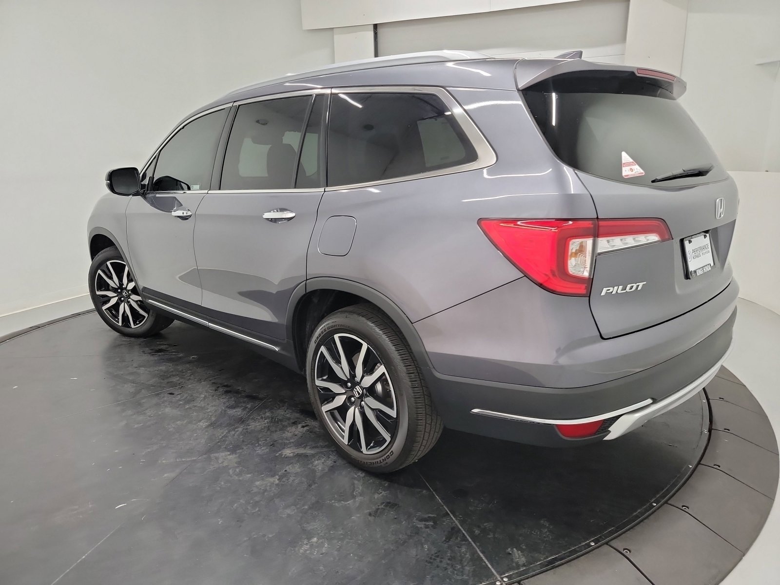 Certified 2022 Honda Pilot Touring image 6