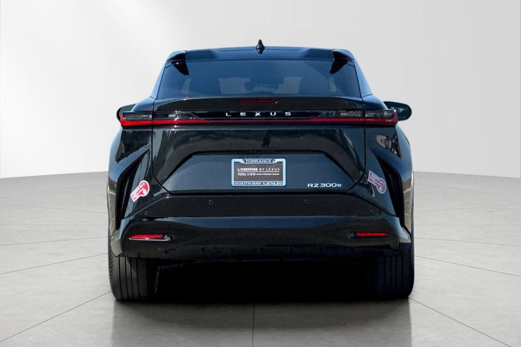 Certified 2024 Lexus RZ 300e Premium w/ Technology Package FWD image 5