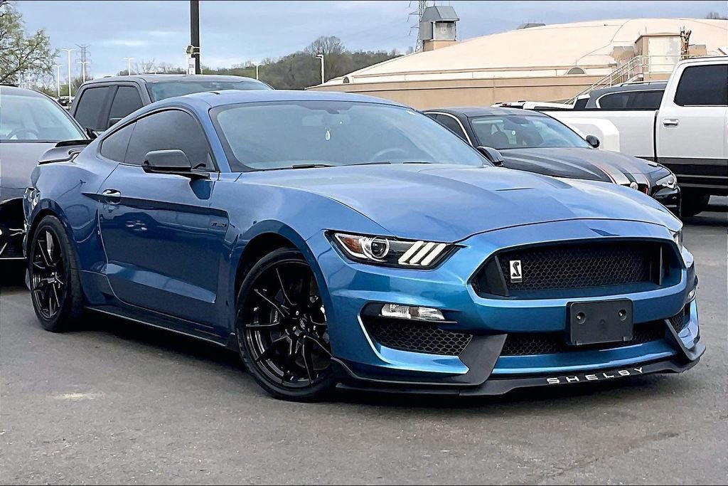 Used 2020 Ford Mustang Shelby GT350 w/ Technology Package image 35