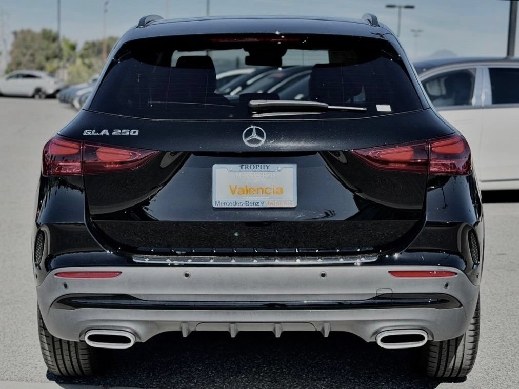 Used 2026 Mercedes-Benz GLA 250 image 9