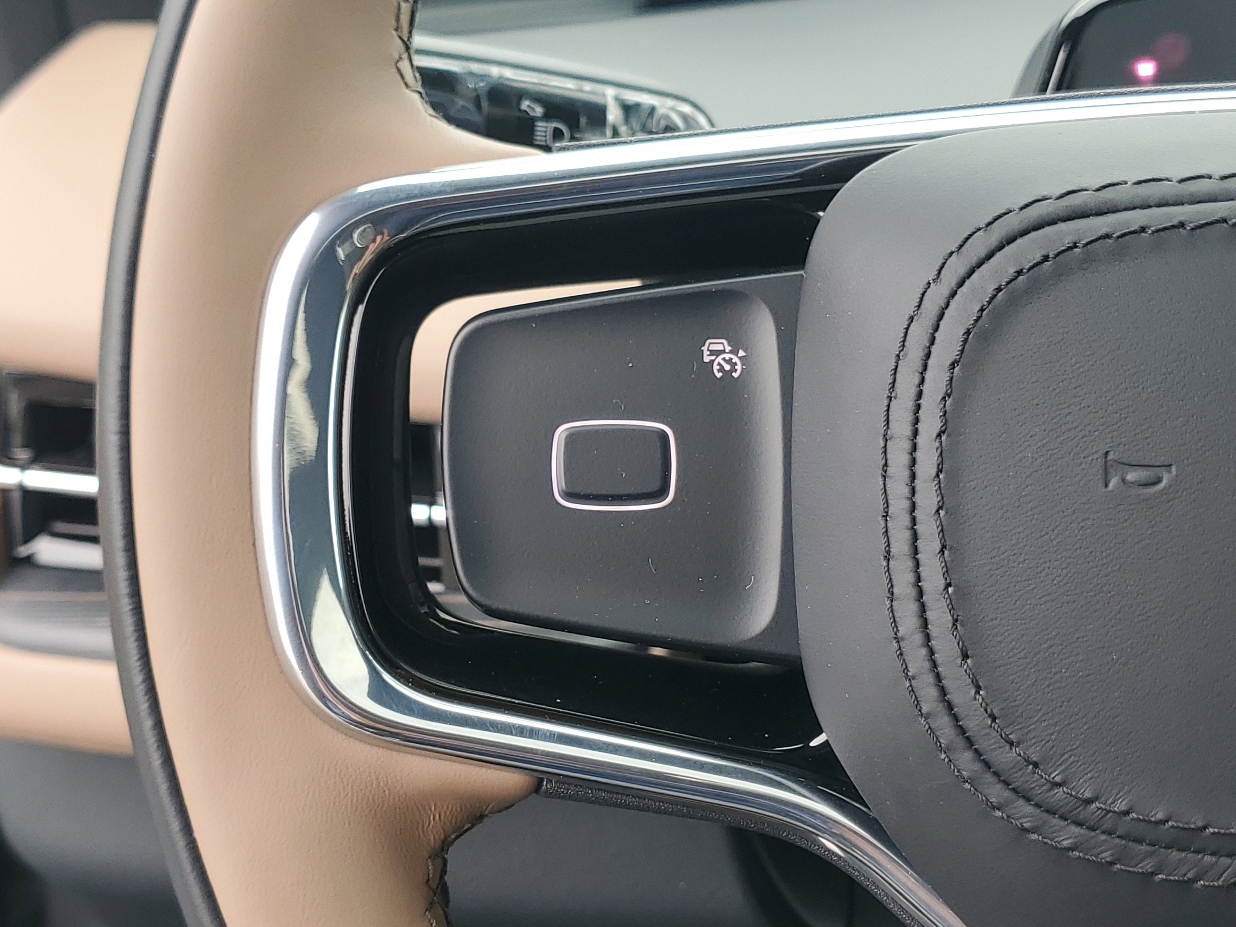New 2026 Lincoln Navigator L Black Label AWD/4WD image 17