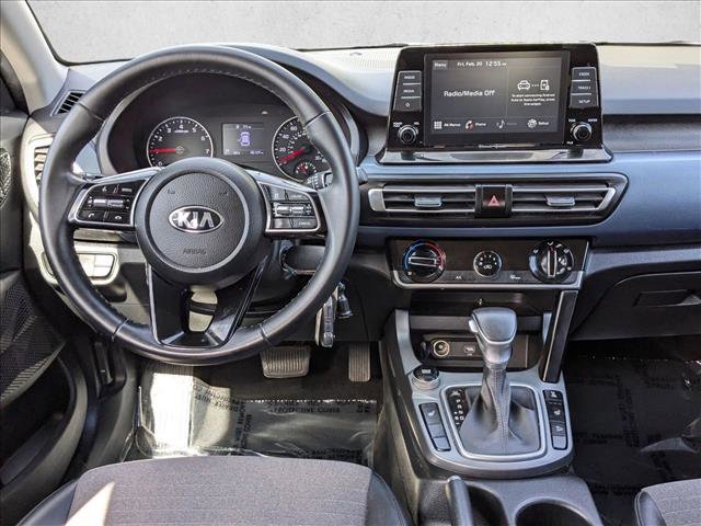 Used 2021 Kia Seltos S image 16