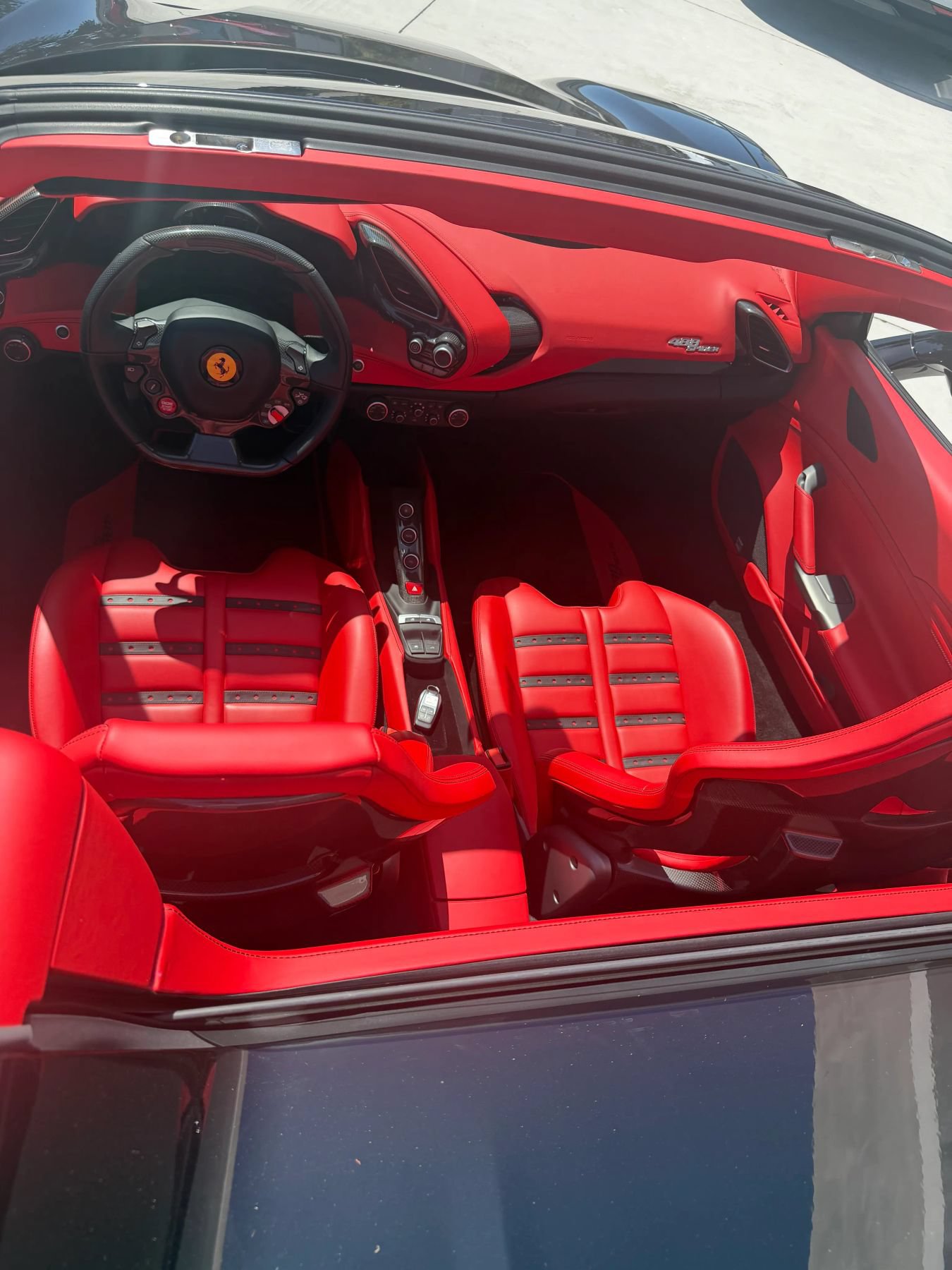 Used 2017 Ferrari 488 Spider RWD image 4