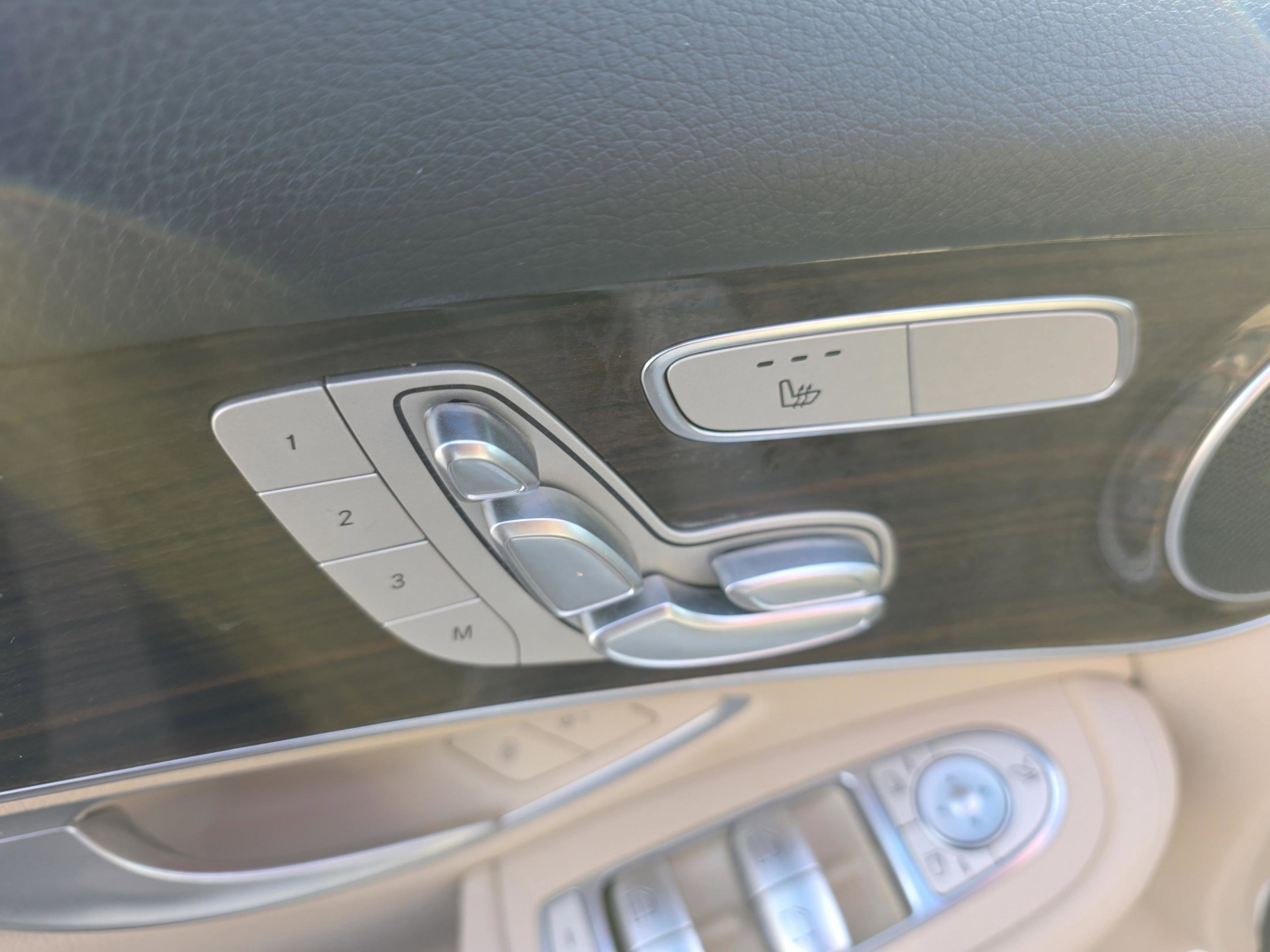 Certified 2022 Mercedes-Benz GLC 300 image 15