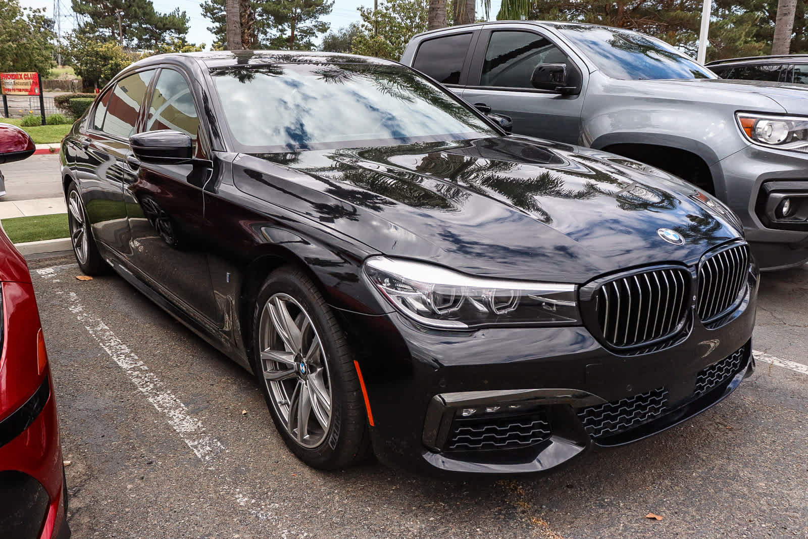 Used 2017 BMW 740e xDrive AWD/4WD image 9