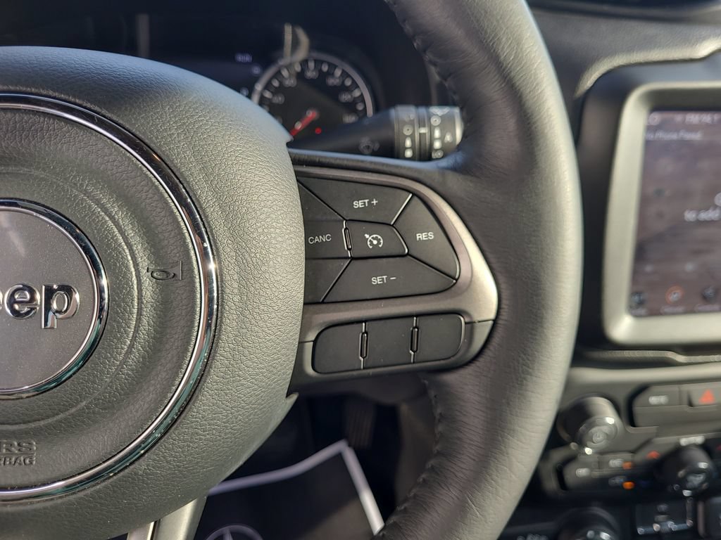 Used 2020 Jeep Renegade Altitude AWD/4WD image 27